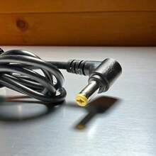 DEMTECH Cargador de corriente compatible para laptop con salida de 19V 1.58A y 19V 1.5A, conector mini aguja de 3.0 mm * 1.1 mm, adaptador portátil de energía universal con entrada AC 100-240V, diseño compacto y ligero para computadora portátil, notebook, netbook y ultrabook, ideal como reemplazo o accesorio adicional para el hogar, oficina o viajes, práctico para estudiantes y profesionales que requieren mantener sus equipos siempre cargados y listos para trabajar, estudiar o disfrutar de contenido multimedia, conector fino mini de 3.0 mm * 1.1 mm altamente compatible con múltiples modelos de laptops que utilizan este voltaje, producto confiable para uso diario que ofrece un suministro de energía constante y estable, accesorio indispensable para quienes buscan un adaptador duradero, eficiente y portátil, diseñado para cubrir las necesidades de movilidad y productividad en cualquier entorno. - Tipo de Enchufe A Japonés (100V) - Ver 3