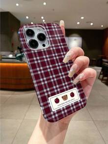 Funda protectora a cuadros con oso y manzana para iPhone 16/16Plus/16Pro/16ProMax, 15/15Plus/15Pro/15ProMax, 14/14Plus/14Pro/14ProMax, 13/13Pro/13ProMax, 12/12Pro/12ProMax, 11/11Pro/11ProMax, anti-caída, resistente a la suciedad, cobertura completa
