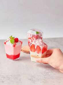 100pcs/50pcs/25pcs/20pcs/10pcs Square Clear Plastic Ice Cream Mousse Cup With Transparent Lid,Square Mousse And Ice Cream Cup ,Transparent Plastic Dessert Cup,Dessert Cup, Pudding Cup With Features Of Low Temperature Resistance And Easy Cleaning, Suitable For Cafe, Snack Bar, Buffet Dessert, Home, Entertaining, Kitchen, Baking Party, Pudding, Cheesecake, Mousse, Jelly Cups