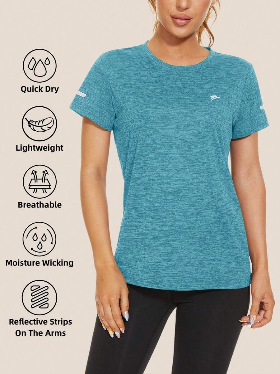 Women's Summer Quick Dry Short Sleeve T-Shirts Gym Workout Athletic Tee Shirts With Reflective Strip Lightweight Breathable Outdoor Casual Tops, Light Green