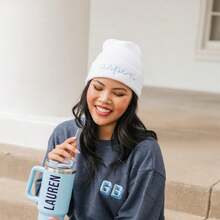 1pc Custom Personalized Embroidered Winter Hat,Personalized Solid Color Embroidered Name Beanie Hat, Spring/Autumn/Winter Customized Gift,Engraved,Durable,Colorful,Cute,Adorable,Funny,Kawaii,Y2K,Stylish,Unisex,Casual,Custom,Personalized,Unique,Customized,Ideal Gifts For Him,Ideal Gifts For Her,Her,Boyfriend,Girlfriend,Family,Friends - Multicolor - View 3