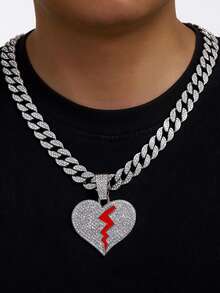 1件畅销心形裂纹“NO LOVE”吊坠，镶满水钻，配链，时尚嘻哈男士礼物