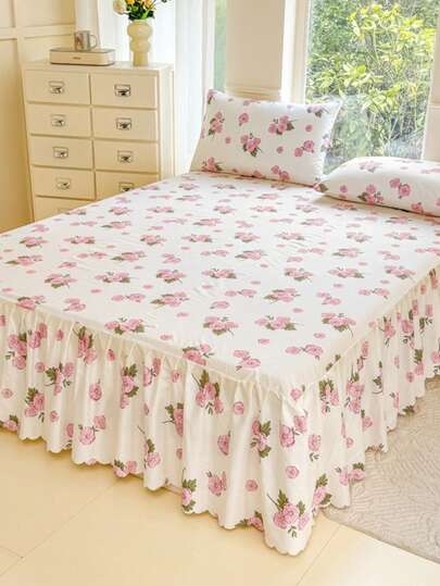 Juego de 3 piezas (1 falda de cama, 2 fundas de almohada) Falda de cama blanca sólida, rosa con estampado de flores frescas y hojas de loto, diseño impreso con cobertura completa y protección contra el polvo, juego de 3 piezas con falda de cama plisada y 2 fundas de almohada