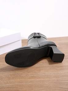 2024秋冬新款百搭粗跟时尚靴，法式白色踝靴，黑色高跟踝靴（女士款） - 黑色 - 查看 7