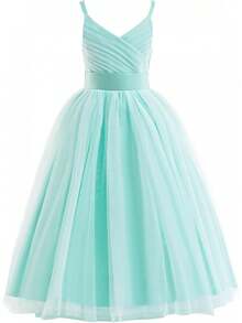 V-neck & Mint Green