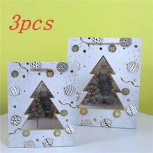 3 piezas Bolsas de regalo de Navidad - Tamaño mediano de 10 pulgadas, bolsas de regalo de papel grueso con impresión de Navidad de alta calidad. Conveniente para la temporada navideña, listo para regalar a granel. Hecho de cartón laminado mate de 210 g/m² para una sensación resistente y de alta calidad. Bolsas de regalo de papel con estampados de muñeco de nieve, árbol de Navidad y ciervo de Navidad.