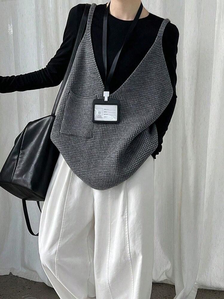 重ね着 キャミソール ビスチェ レディース ベスト ニット プルオーバー トップス ニット編み ニットベスト ニットキャミソール ストレッチ Vネック ゆったり 大きいサイズ キャミ ノースリーブ レイヤード 無地 ブラック 大人 シンプル おしゃれ 春 秋冬 - ライトグレー - 見る 3