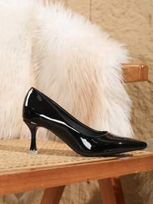 优雅黑色高跟鞋，亮面尖头细高跟，舒适性感，适合派对、婚礼、四季穿着，大码商务休闲正装鞋 - 黑色 - 查看 8