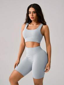 NcmRyu Women's Ribbed Crop Tank & High-Rise Biker Shorts Set - Stretchy Fabric Summer Activewear, Yoga Essential For Workout, Gym & Casual Wear - 銀色 - 查看 3