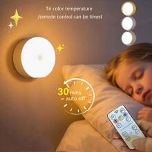 1 Stück Mini Fernbedienung Nachtlicht für Kinderzimmer, tragbare LED wiederaufladbare Nachttischlampe, 3 einstellbare Farben, geeignet für Kinderzimmer, Flur, Schlafzimmer, Badezimmer, Wohnzimmer, Kleiderschrank, einfache Installation, USB wiederaufladbar für Kinder und Erwachsene, Stillen, Schlafhilfe, batteriebetriebenes weiches Nachtlicht, dimmbare warme Nachttischlampe, sanfte Augenpflege