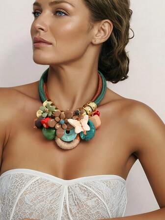 优雅花卉串珠编织项链，独特时尚之美