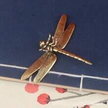 Hand-Forged Brass Dragonfly Ornaments, Retro-Style Desktop Decorations, Tea Pet Collection Boutique, Injecting A Classical And Elegant Atmosphere Into The Space - Brass - View 5