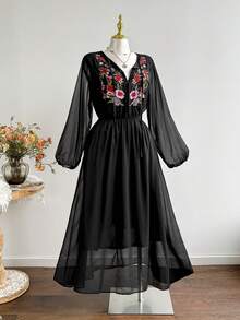Rusttydustty Plus Size Floral Embroidery Casual Vacation Dress - Black - View 2