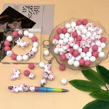 35 piezas Conjunto de cuentas de silicona DIY, cuentas espaciadoras de silicona 3D con diseños de unicornios y animales coloridos impresos, adecuado para hacer joyas DIY hechas a mano, accesorios para llaveros, pulseras, bolígrafos, colgantes de teléfono, adornos de bolso, suministros de manualidades lindos, regalos para fiestas