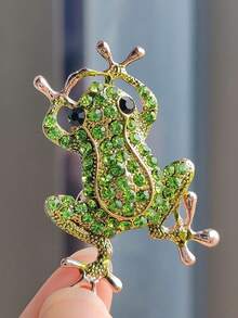 1pc Creative Colorful Rhinestone Frog Brooch Accessory, Suitable For Summer, Parties, Gatherings, Vacations, Great Gift For Friends Halloween Accessories Teachers Day - Green - View 4