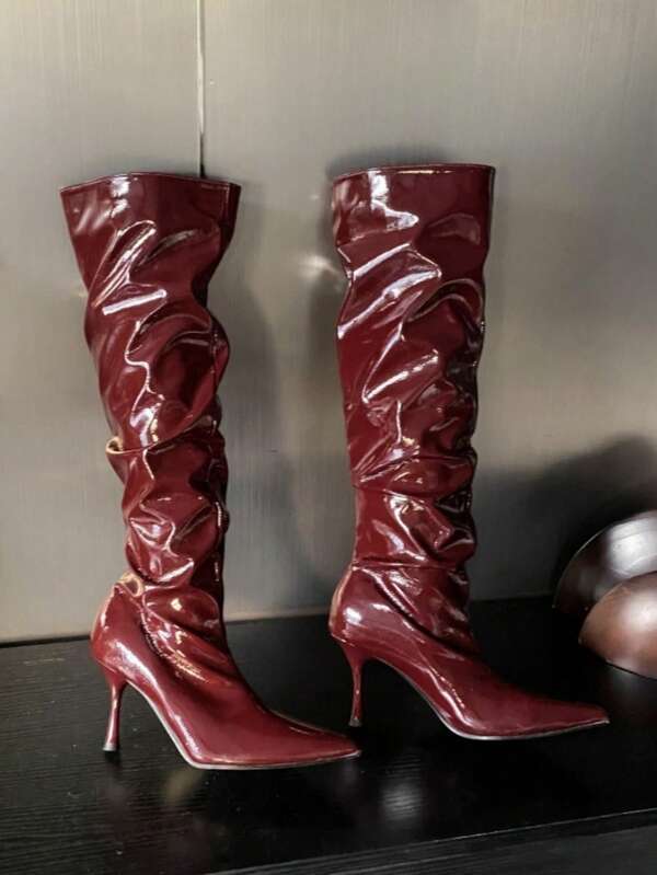 2025 Autumn/Winter Pointed Toe Stacked Heel Thigh High Boots, Glossy Leather, Black