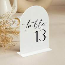 Números de mesa de boda con arco blanco del 1 al 15 con soportes, señales de acrílico arqueadas de 5x7 pulgadas y soportes, números de mesa con arco blanco para centro de mesa de recepción de boda, fiesta, aniversario y evento - Blanco con fuente negra - Ver 6