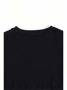Oba Femi Graphic Print T-Shirt Black Sizes S To 3XL Athletic Pose Design With Red White Accents Casual Round Neck Tee For Adults Machine Washable Size S-3XL - màu đen - Xem 5