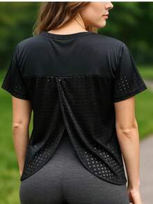 Blusa Deportiva Mujer Calada Catarina Cruzada en Espalda + Top Integrado - Negro - Ver 2
