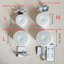 1 Stück Mini Fernbedienung Nachtlicht für Kinderzimmer, tragbare LED wiederaufladbare Nachttischlampe, 3 einstellbare Farben, geeignet für Kinderzimmer, Flur, Schlafzimmer, Badezimmer, Wohnzimmer, Kleiderschrank, einfache Installation, USB wiederaufladbar für Kinder und Erwachsene, Stillen, Schlafhilfe, batteriebetriebenes weiches Nachtlicht, dimmbare warme Nachttischlampe, sanfte Augenpflege