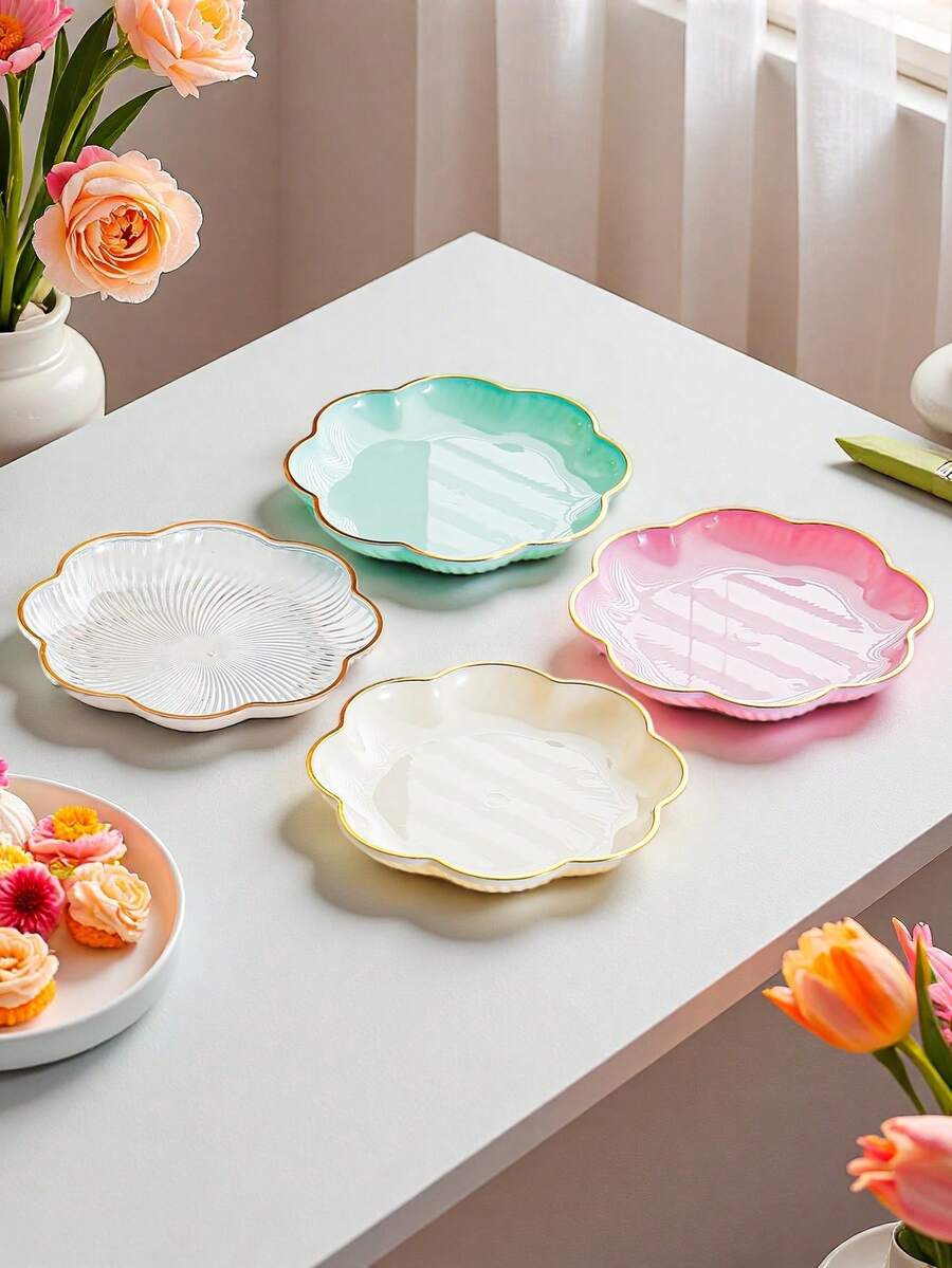 4/6pcs Plastic Snack Plates, Dessert Plates, Nordic Maple Leaf Shaped Plates, Compact & Delicate, Thick & Durable, Gold Rim, Finely Polished, Bone Dish, Snack Plate, Restaurant Plate, Home Fruit Plate - Multicolor - View 1
