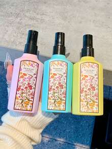 1 pieza Spray de fragancia para tela de 100ml (Jazmín, Gardenia, Lirio del Valle) - Aroma ligero, duradero y fresco. Ambientador adecuado para ropa, baños, dormitorios, armarios y vehículos para eliminar olores. Excelente regalo para el Día de San Valentín, cumpleaños, aniversario de boda, graduación.