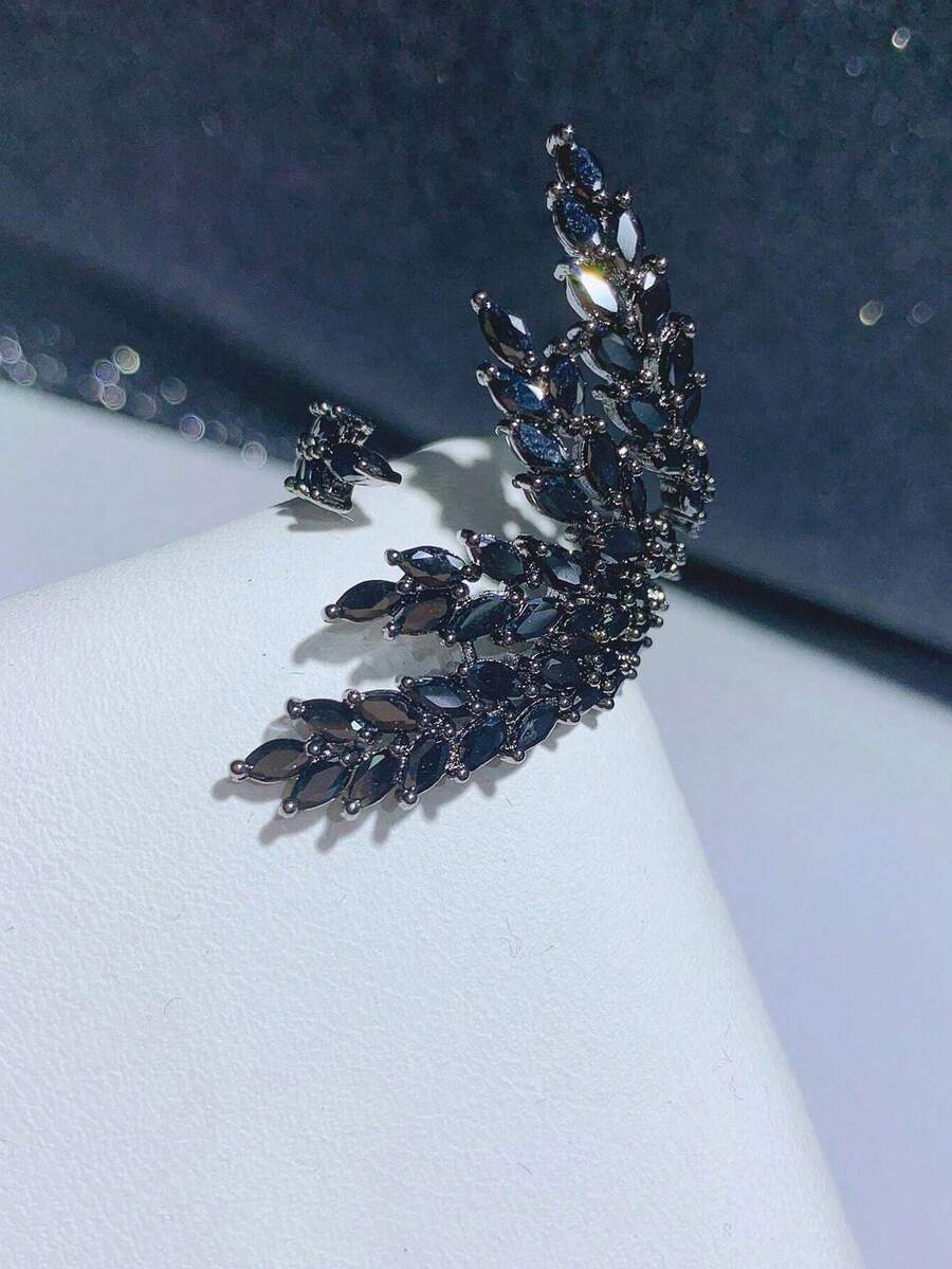 1pc Maple Leaf Open Ring, Suitable For Everyday Wear - Black + Black Zirconium - View 1