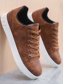 男士休闲运动鞋，纯色简约百搭皮革鞋面，舒适柔软鞋底，适合所有季节
