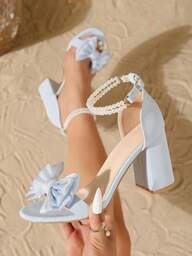 Zapatos de tacón alto de novia con lazo de perlas falsas de estilo veraniego, sandalias de tiras de cuero azul claro con tacón grueso, puntera redonda y tacón súper alto y sexy para mujer