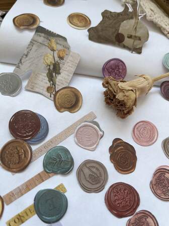 50pcs/Pack Vintage Wax Seal Stickers, Retro Bowknot Clips Decorative White Kraft Paper Stickers, Cute Handmade Vintage Hollow Decor Stickers For Scrapbooking, Diary, Journal, Party Favors