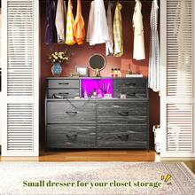 EnHomee Dresser For Bedroom With 8  Fabric Drawers & LED Lights And Charging Station, Nightstand With Open Shelf For Living Room And Entryway, Easy To Assemble, Black Wood Grain - 黑色 - 查看 10