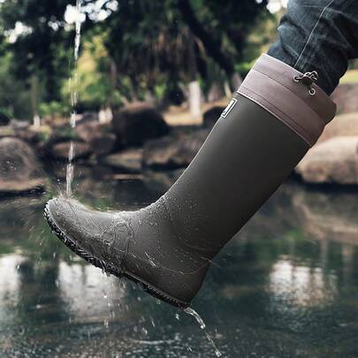 2025 hochwertige wasserdichte Regenstiefel aus Material, verstellbarer Kordelzug oben, eng anliegend ohne Leckage, verschleißfest rutschfest, ideal für Outdoor- und Regentags-Aktivitäten