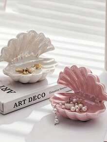 1pc Artistic Shell Jewelry Tray, Elegant Drative Half-Round Key And Jewelry Holder For Entryway Or Vanity, Stylish Home Dr, Perfect Thoughtful Gift For Mother Or Friend - Ideal For Weddings, Christmas, Thanksgiving, New Year, And Valentine's Day Celebrations, Enhance Your Space With This Unique Jewelry Organizer, And Functional Accessory For Every Occasion, Perfect For Sun Travel Enthusiasts And Fashion Lovers Alike.