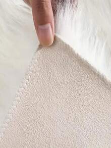 1pc Bicolor Asymmetrical Plush Bedside Rug, Soft & Skin-Friendly Carpet, Multipurpose For Living Room, Bedroom, Music Studio, Game Room, Closet Decor, Comfortable Home Decor, Modern Ins-Style Decorative Carpet, Living Room Rug, Sofa Seat Rug, Area Small Rug, Creative Versatile Home Decor Rug, Large Size Living Room Rug, Bedroom Rug, Room Decor Christmas Decor Kitchen Rug