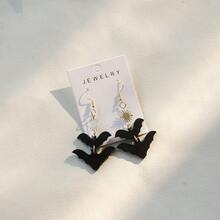 1 Pair Gothic Style Halloween Unique Bat Acrylic Long Dangle Earrings, Party Gift For Women