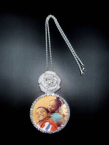 Customized Large Round Frame Photo Pendant Necklace, Brass & Zirconia Sparkling, DIY Photo, Hip Hop Daily Wear Jewelry, With 50cm Twisted Chain Gift, Silver, Stylish, Colorful, Vintage, Simple, Unisex, Casual, Cuties, Custom, Personalized, Unique, Ideal Gifts For Him, Middle School Students, High School Senior High School Students, College Students, University Students, Freshman, Sophomore, Underclassmen,Chic Autum, Chic Winter