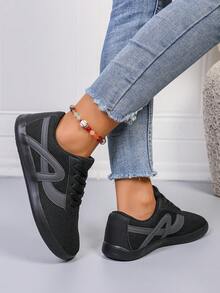 1 Par de Tênis Esportivos Casuais de Bico Largo para Mulheres, Design de Antepé Largo em Preto e Cinza, Adequado para Esportes ao Ar Livre, Caminhada e Tênis, Lavável em Máquina, Estilo Esportivo