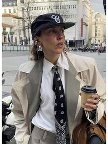 Early Autumn New Flat Top Retro Baseball Cap For Women Three-Dimensional Embroidered Baseball Cap Casual All-Match Flat Brim Baseball Cap For Men