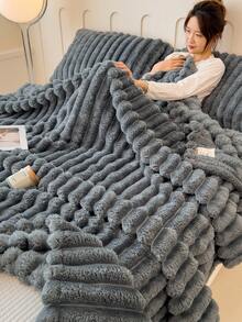 1pc Warm Ultra-Soft Striped Throw Blanket - Machine Washable Polyester,Best For Spring&Autumn,Allergy-Friendly, All-Season Cozy Comfort For Couch, Bed, Or Gift - Mixed Colors, Throw Blanket For Couch, Neutral Home Decor, Hypoallergenic Material,Autumn Decor,Winter Decor,Room Decor,Back To School