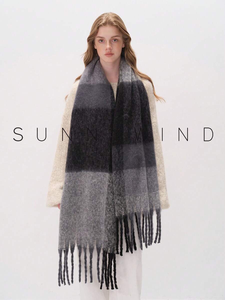 1条加厚保暖优雅格子围巾，秋冬季搭配连衣裙