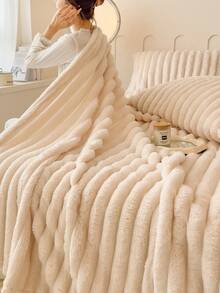 1pc Thick & Warm Ultra-Soft Striped Throw Blanket - Machine Washable Polyester, Allergy-Friendly, All-Season Cozy Comfort For Couch, Bed, Or Gift - Mixed Colors, Throw Blanket For Couch, Neutral Home Decor, Hypoallergenic Material,Autumn Decor,Winter Decor,Room Decor,Back To School