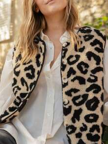 Leopard Print Contrast Trim Front Button Sleeveless Fuzzy Jacket, Suitable For Everyday Wear,Sleeveless Vest, Leopard Print Faux Shearling Vest,Autumn/Winter