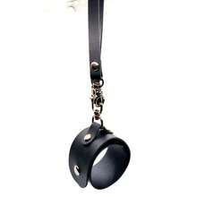 1pc Towel Silk Scarf Glove Storage Strap Outdoor Portable Scarf Storage Clip Simple Storage Clip, Organizer Clips - Multi-Purpose Bag Clip, Glove Holder, Scarf & Hat Keeper With Loop Strap - Secure Attachment For Handbags, Purses, Travel