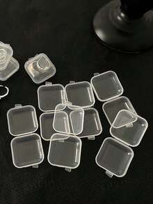Nueva caja de plástico transparente cuadrada, para almacenamiento de artículos pequeños, papelería, joyas, con tapa abatible, sellada y a prueba de polvo, caja de almacenamiento pequeña y portátil transparente para objetos de escritorio