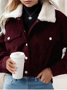 女士优雅休闲灯芯绒拼布仿皮草领纽扣前口袋长袖短夹克，百搭休闲飞行员上衣 - 酒紅色 - 查看 6