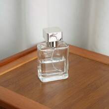 1 bình xịt nước hoa thủy tinh 30ml/50ml có thể nạp lại, hộp đựng mẫu mỹ phẩm di động, phụ kiện du lịch, không mùi thơm - Nhiều màu - Xem 9