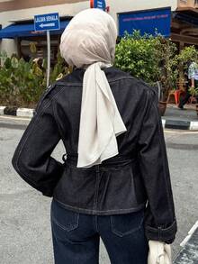 DAZY 女士短款收腰休闲牛仔夹克外套，秋冬季简约时尚 - 深色水洗藍 - 查看 5