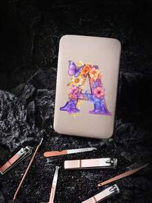 7件套蝴蝶花朵印花旅行美甲套装，彩色蝴蝶花朵A-Z字母，大容量指甲护理收纳盒，不锈钢工具，超锋利防溅指甲钳套装，经典设计指甲钳盒，适合移动美容、旅行、户外、寄宿学校和家庭使用。 - 彩色 - 查看 3