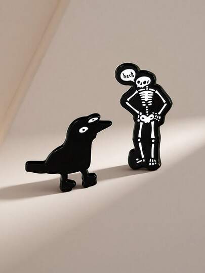 1/2pcs Black Raven Skeleton Brooch, Creative Cartoon Skeleton Conversation Enamel Pin, Unique Lapel Pin Accessory For Clothes, Bags, Gift For Friends Christmas