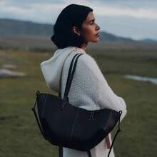 Minimalistischer Rucksack mit Vielzweck – Große Inhaltskapazität, zusätzliche Tote Bag und Schulterriemen